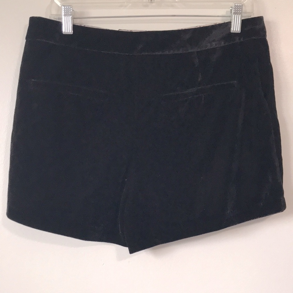 Cupcakes and cashmere velvet velour high waist shorts black size 10 - Picture 5 of 11